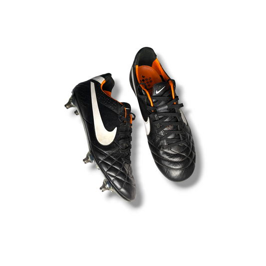 Nike Tiempo SG