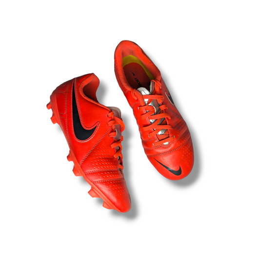 Nike CTR FG