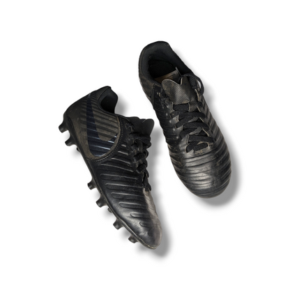 Nike Tiempo FG